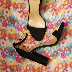 MERONA black open toed heels